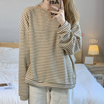 Simple Women's Striped Crewneck Sweatshirt