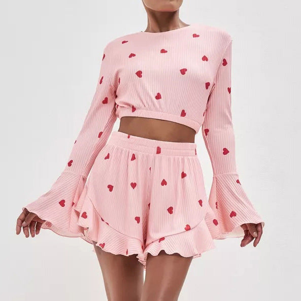 European And American Knitted Ribbed Heart Print Set