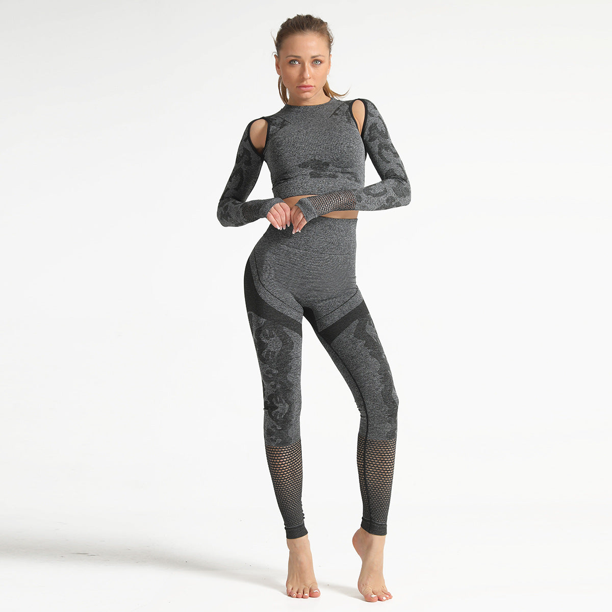 Seamless camouflage hollow yoga clothing suit