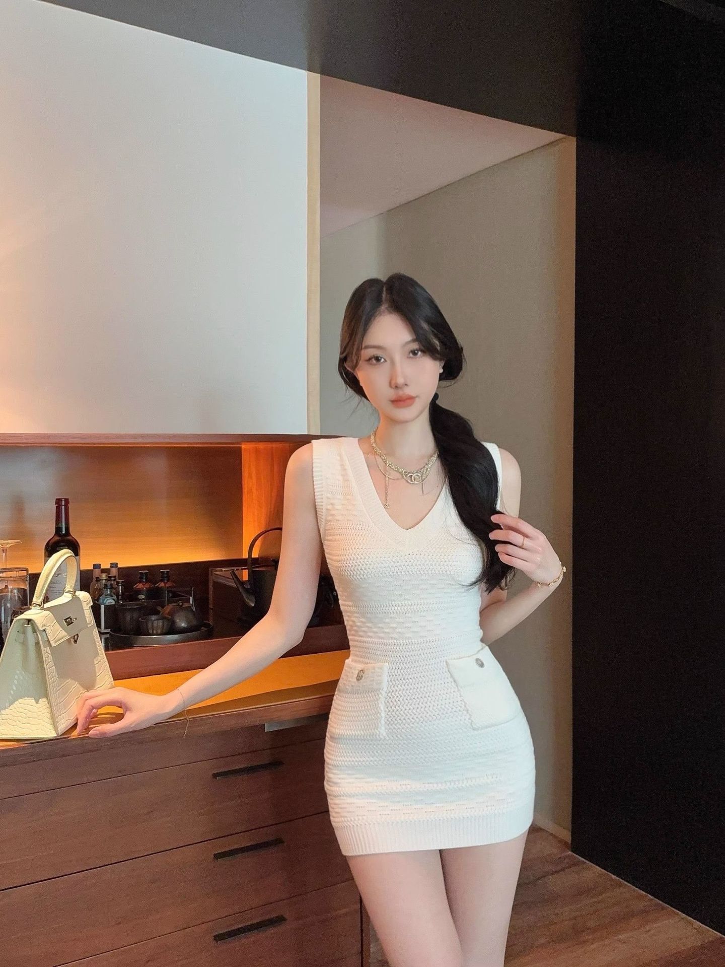 Womens Slim-fit Knitted V-neck Sleeveless Dress