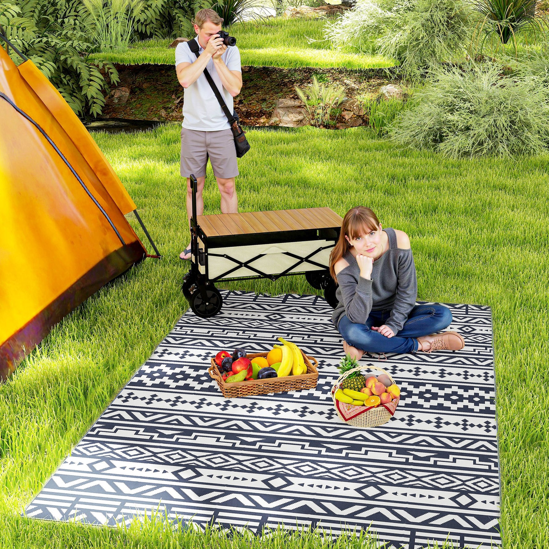 Reversible Outdoor Rug, Waterproof Plastic Straw With Carry Bag, 6 X 9, Blue  White Geometric