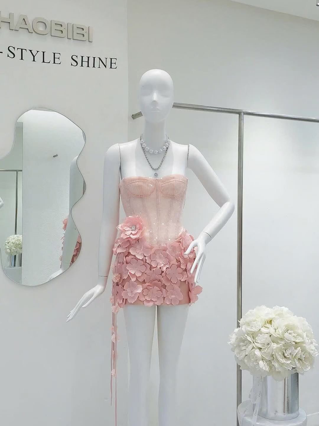 Womens Strapless Sequin Flower Dress