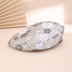 European And American Trendy Fashion Small Sequin Flower Beret, A Versatile Style That Suits All Occasions. A Painter's Hat, Perfect For Outdoor Photography.
