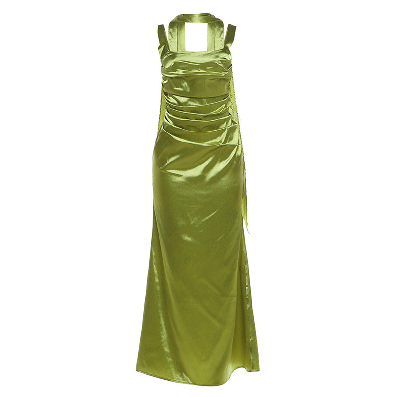 Slim-fit Solid-color Backless Pleated Gown