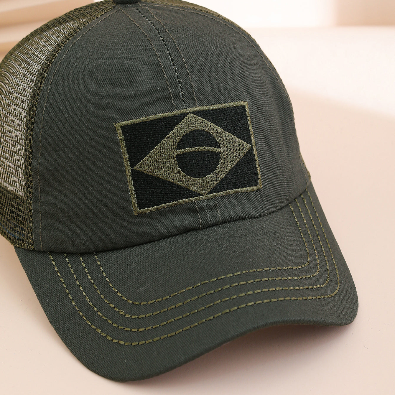 Simple And Fashionable Embroidered Geometric Pattern Net Fabric Baseball Cap For Summer Outdoor Hiking Sun Protection Beanie Hat Suitable For Going Out