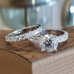 Fashionable Best-selling Women's Zircon Couple Rings